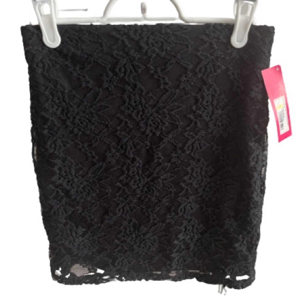 Target black lace mini skirt - Size Small - Brand New With Tags!
